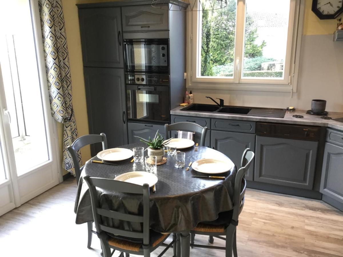 Coup De Coeur Assure ! Calm Comme A La Maison ! Maison Spacieuse Avec Grande Terrasse Pour 2 A 5 Personnes Proximite Granville Et Mer Avec Wifi Et Parking Gratuits Eksteriør billede