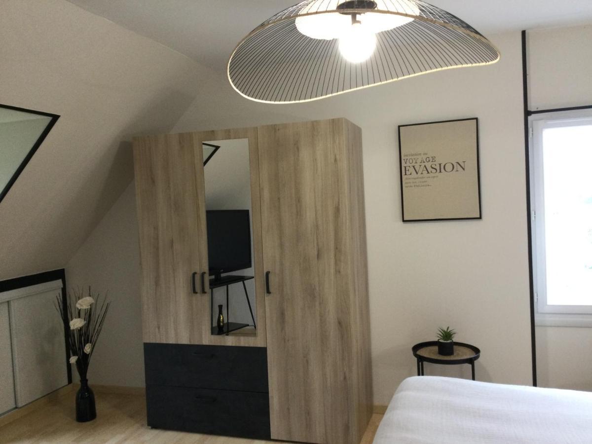 Coup De Coeur Assure ! Calm Comme A La Maison ! Maison Spacieuse Avec Grande Terrasse Pour 2 A 5 Personnes Proximite Granville Et Mer Avec Wifi Et Parking Gratuits Eksteriør billede