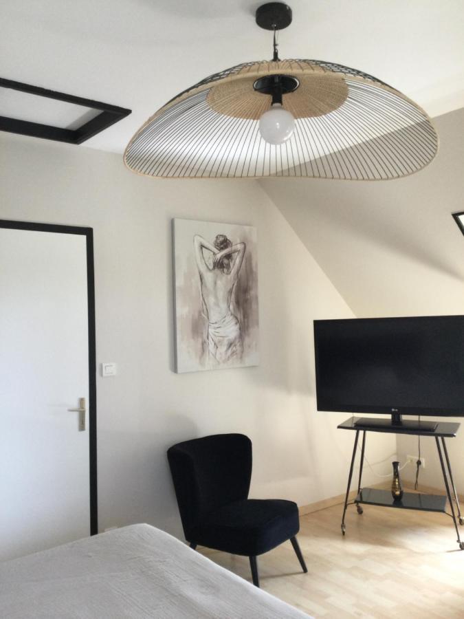 Coup De Coeur Assure ! Calm Comme A La Maison ! Maison Spacieuse Avec Grande Terrasse Pour 2 A 5 Personnes Proximite Granville Et Mer Avec Wifi Et Parking Gratuits Eksteriør billede