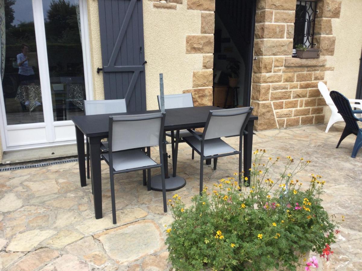 Coup De Coeur Assure ! Calm Comme A La Maison ! Maison Spacieuse Avec Grande Terrasse Pour 2 A 5 Personnes Proximite Granville Et Mer Avec Wifi Et Parking Gratuits Eksteriør billede